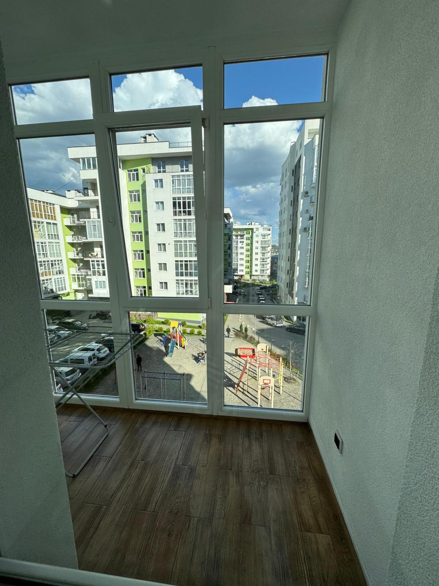 Жк Great Britain Apartment リヴィウ エクステリア 写真